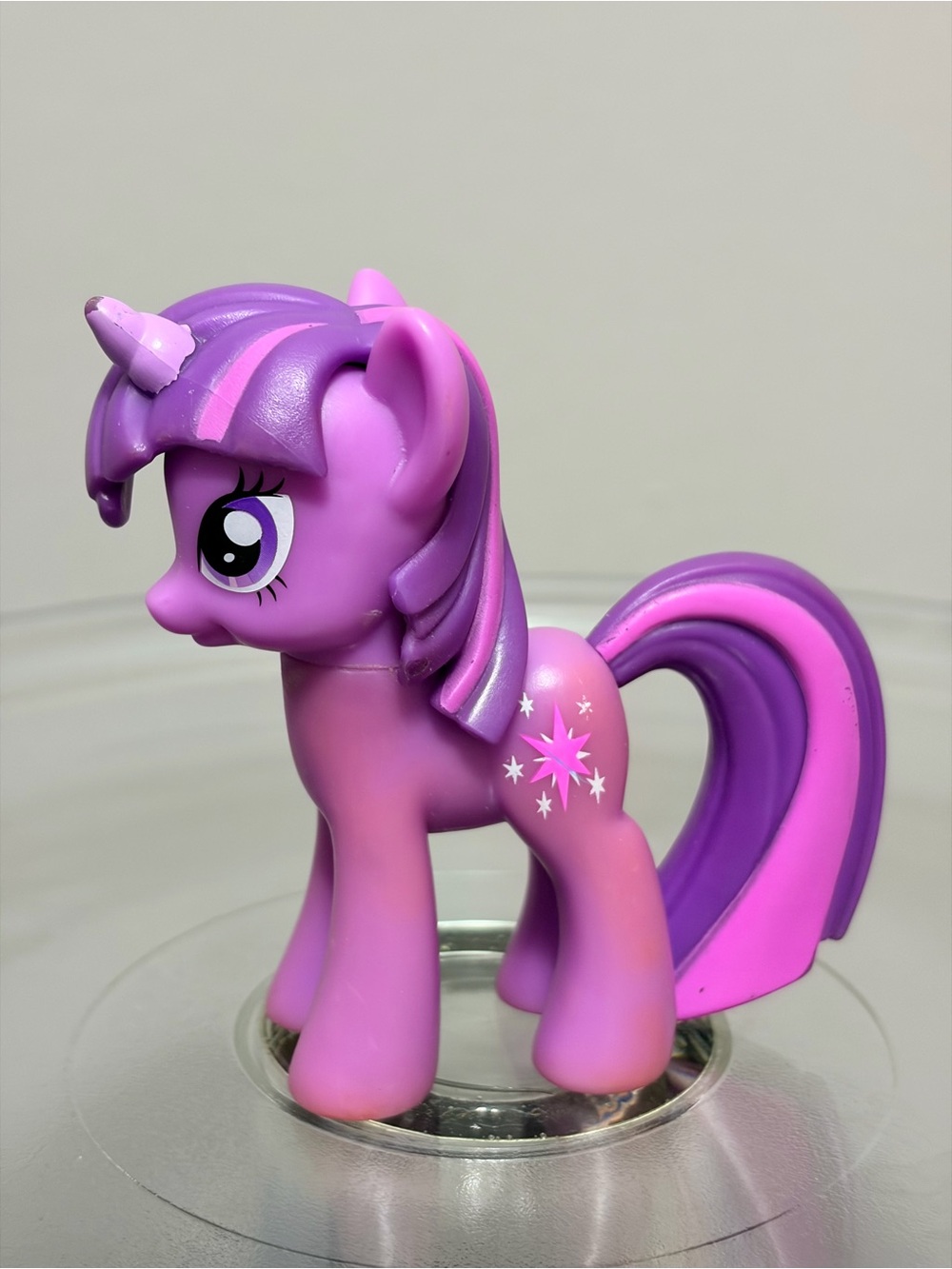 2010 MLP G4 Twilight Sparkle 3” PVC Pony Figurine Released